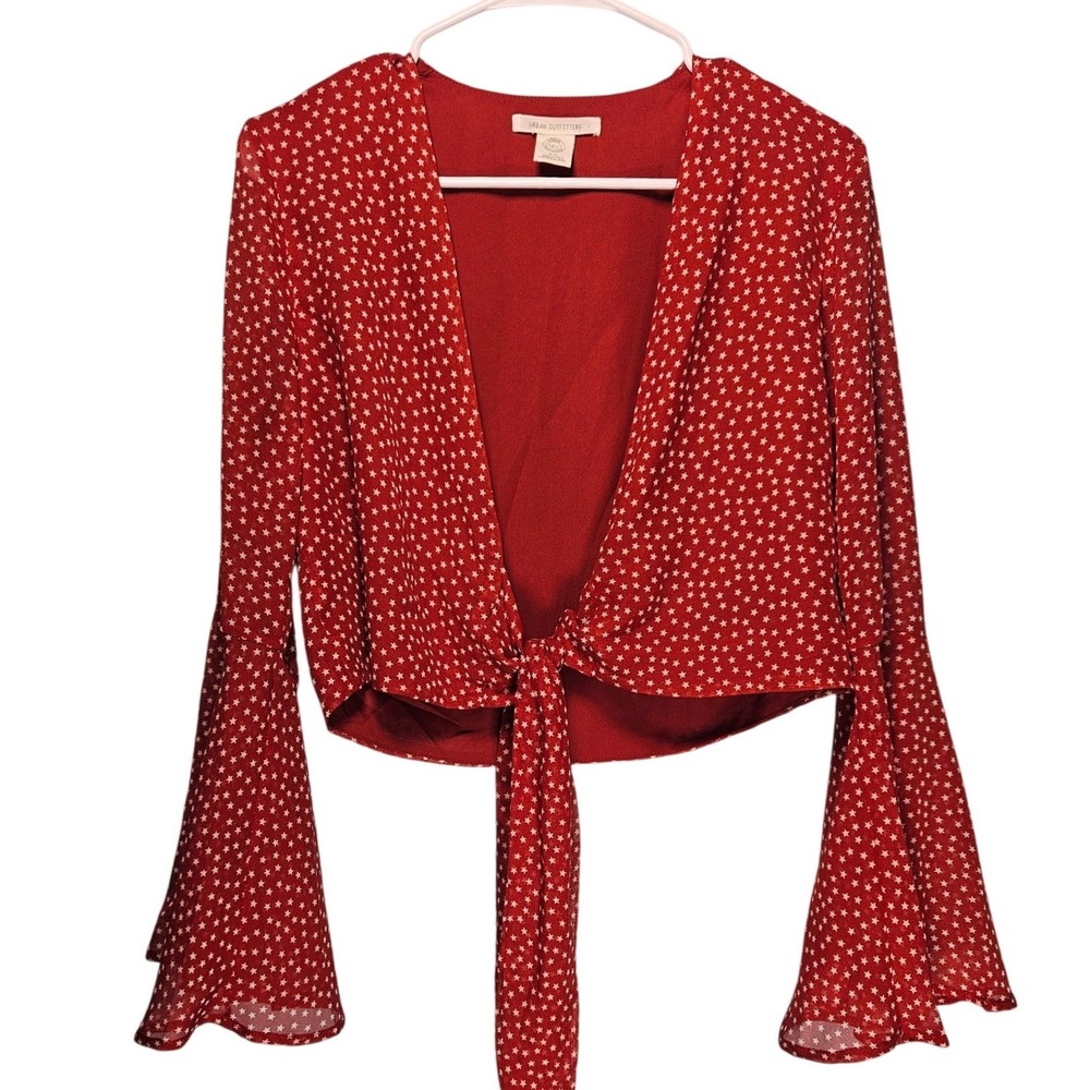 Urban‎ Outfitters Red Star Print Tie Front Bell Sleeve Crop Top Womens Small S-P